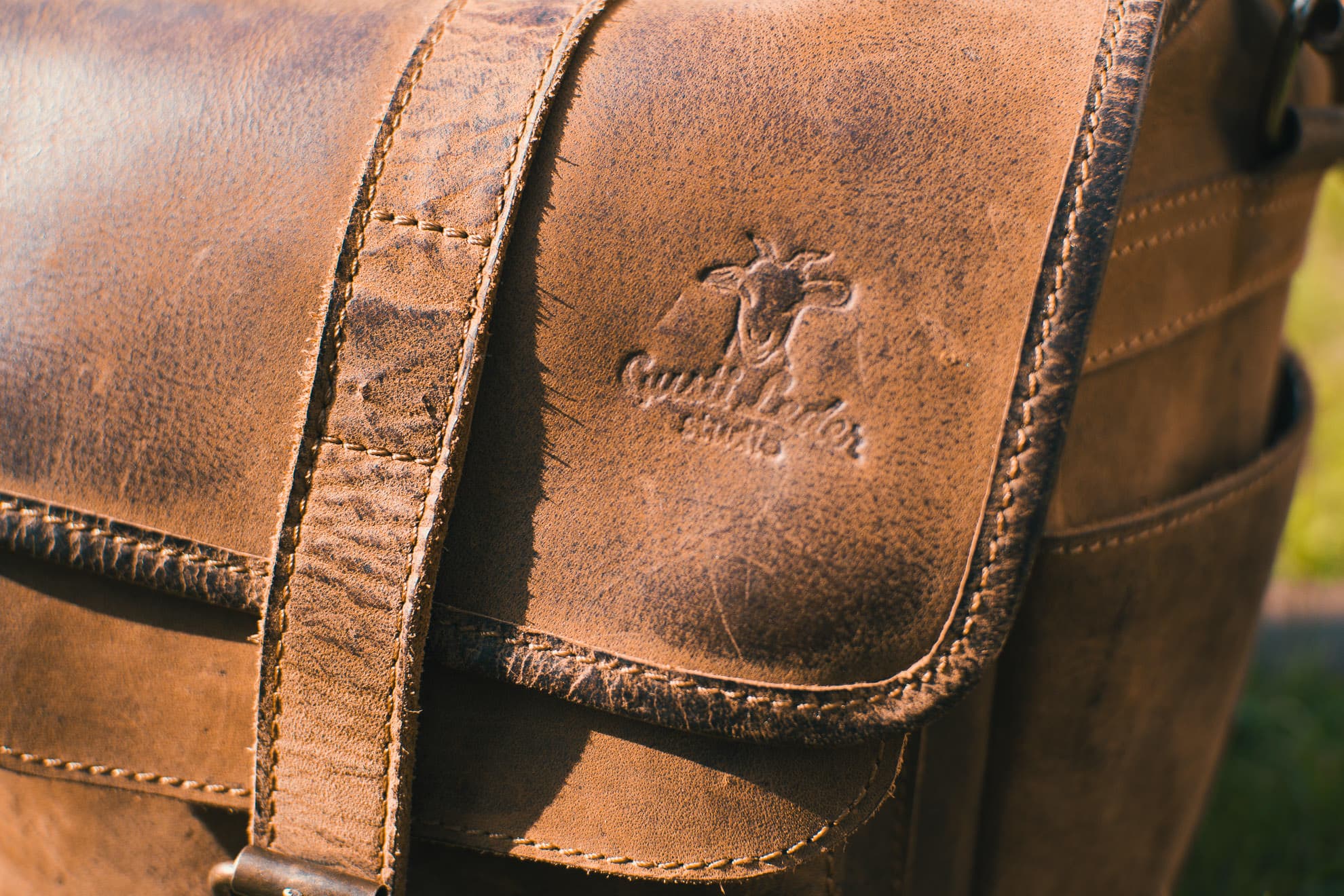 borsa_gusti_pelle_logo