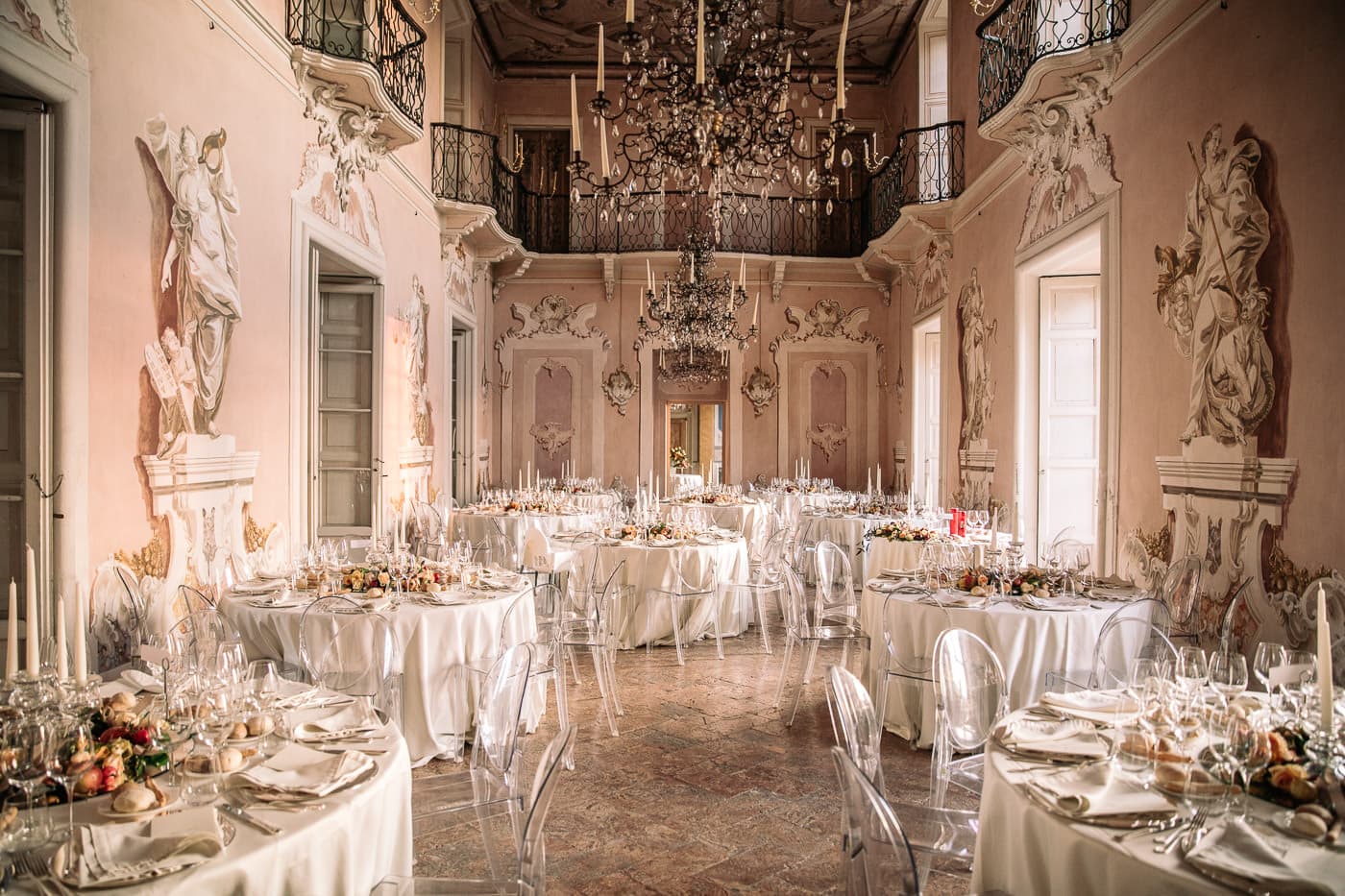 sala castello durini allestita